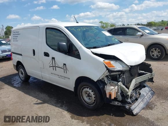 ✅ 2015 Nissan NV200 SV • VIN: 3N6CM0KN4FK732477 • Lot: 42091731. Listed on IAAI with 163,973 mi. Free auction sales archive from the USA and detailed vehicle history report at DreamBid. Image 1.