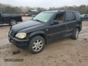 ✅ 2000 Mercedes-Benz M 320/430/500 • VIN: 4JGAB72E5YA206805 • Lot: 90472585. Wystawiony na Copart z przebiegiem 281 810 mil. Bezpłatny archiwum sprzedaży aukcyjnych z USA i szczegółowy raport historii pojazdu na DreamBid. Zdjęcie 1.