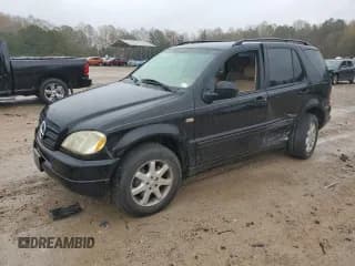 ✅ 2000 Mercedes-Benz M 320/430/500 • VIN: 4JGAB72E5YA206805 • Lot: 90472585. Wystawiony na Copart z przebiegiem 281 810 mil. Bezpłatny archiwum sprzedaży aukcyjnych z USA i szczegółowy raport historii pojazdu na DreamBid. Zdjęcie 1.