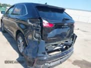 ✅ 2022 Ford Edge Titanium • VIN: 2FMPK4K98NBA94951 • Lot: 43255197. Wystawiony na IAAI z przebiegiem 70 473 mil. Bezpłatny archiwum sprzedaży aukcyjnych z USA i szczegółowy raport historii pojazdu na DreamBid. Zdjęcie 6.