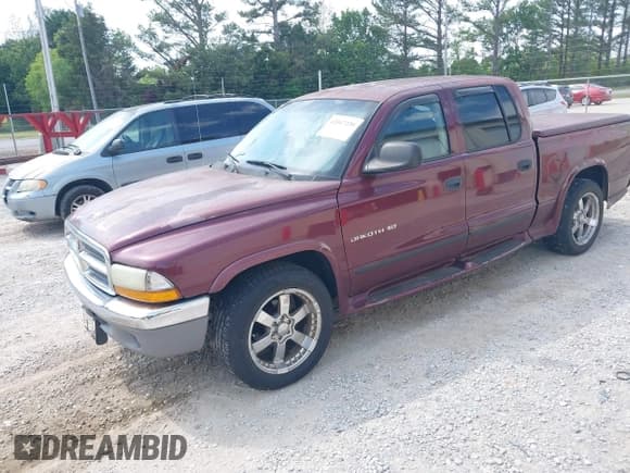 ✅ 2001 Dodge Dakota Sport • VIN: 1B7HL2AN91S278613 • Lot: 42047239. Wystawiony na IAAI z przebiegiem 178 321 mil. Bezpłatny archiwum sprzedaży aukcyjnych z USA i szczegółowy raport historii pojazdu na DreamBid. Zdjęcie 2.