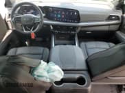 ✅ 2025 Chevrolet Suburban RST • VIN: 1GNS6ERD2SR270833 • Lot: 66880265. Listed on Copart with 21,761 mi. Free auction sales archive from the USA and detailed vehicle history report at DreamBid. Image 8.