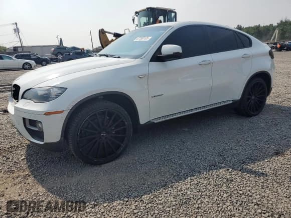 ✅ 2013 BMW X6 xDrive35i • VIN: 5UXFG2C54DL782301 • Lot: 67280105. Listed on Copart with 122,330 mi. Free auction sales archive from the USA and detailed vehicle history report at DreamBid. Image 1.