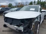 ✅ 2024 Audi Q5 Premium • VIN: WA1ABAFY0R2050717 • Lot: 43569370. Wystawiony na IAAI z przebiegiem 28 722 mil. Bezpłatny archiwum sprzedaży aukcyjnych z USA i szczegółowy raport historii pojazdu na DreamBid. Zdjęcie 6.