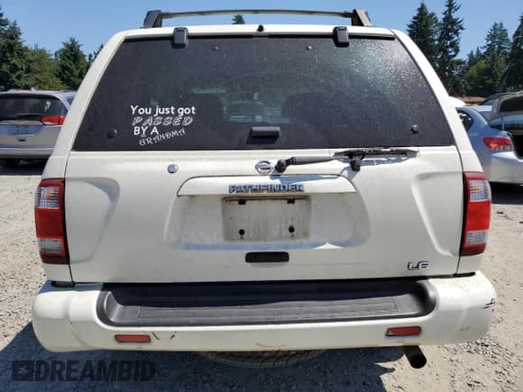 ✅ 2002 Nissan Pathfinder LE • VIN: JN8DR09Y62W732315 • Lot: 65441475. Wystawiony na Copart z przebiegiem 198 015 mil. Bezpłatny archiwum sprzedaży aukcyjnych z USA i szczegółowy raport historii pojazdu na DreamBid. Zdjęcie 6.