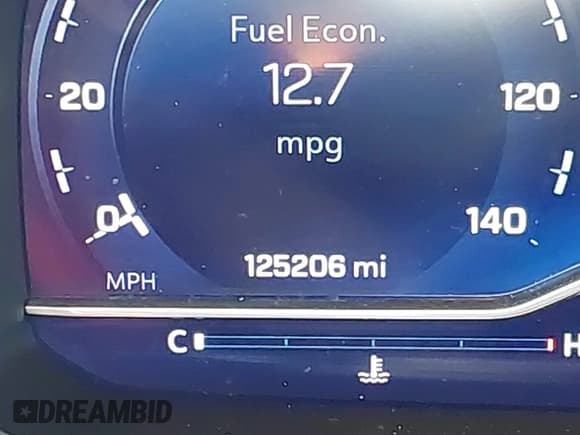 ✅ 2022 Chevrolet Suburban Premier • VIN: 1GNSKFKD3NR142911 • Lot: 42958230. Wystawiony na IAAI z przebiegiem 125 206 mil. Bezpłatny archiwum sprzedaży aukcyjnych z USA i szczegółowy raport historii pojazdu na DreamBid. Zdjęcie 16.