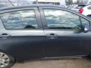 ✅ 2014 Toyota Yaris L • VIN: JTDKTUD34ED575245 • Lot: 42235883. Listed on IAAI with 140,013 mi. Free auction sales archive from the USA and detailed vehicle history report at DreamBid. Image 12.