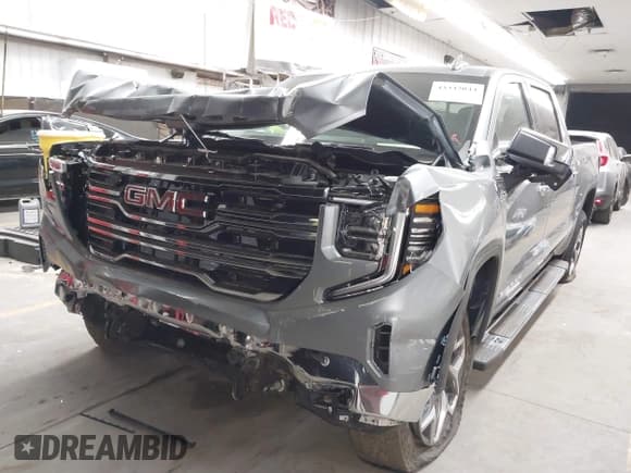✅ 2025 GMC Sierra 1500 SLT • VIN: 1GTUUDED8SZ277695 • Лот: 43342044. Опубликован ранее на IAAI с пробегом 517 миль. Бесплатный доступ к архиву аукционных продаж из США и подробный отчёт об истории автомобиля на DreamBid. Изображение 16.
