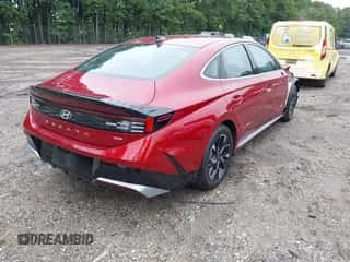 2024 Hyundai Sonata SEL с VIN KMHL64JA3RA390783, выставлен на аукционе IAAI как лот 43167594 с пробегом 7 976 миль миль и . История ставок и продаж доступна на DreamBid. Изображение 4.