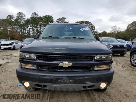 2004 Chevrolet Suburban LT with VIN 3GNFK16Z54G136147, listed as a Copart auction lot 90656025 with 276,064 mi miles and Clean title. Bid and sale history available at DreamBid. Image 5.