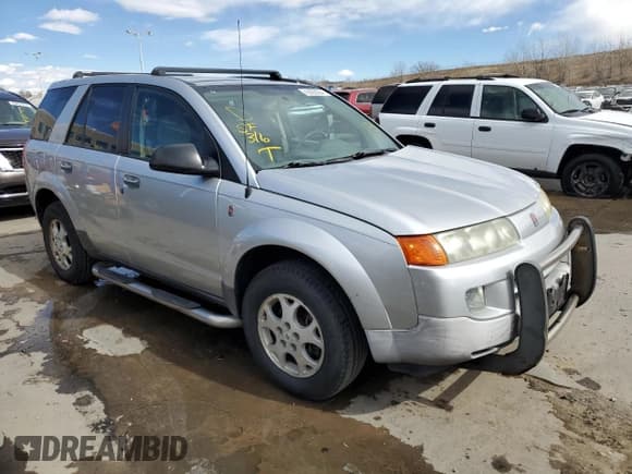 ✅ 2003 Saturn VUE • VIN: 5GZCZ53B33S905255 • Lot: 45093094. Wystawiony na Copart z przebiegiem 126 324 mil. Bezpłatny archiwum sprzedaży aukcyjnych z USA i szczegółowy raport historii pojazdu na DreamBid. Zdjęcie 4.