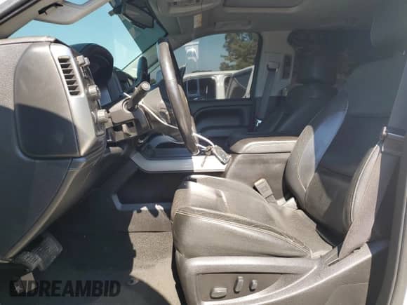 2019 Chevrolet Silverado 2500HD LTZ z VIN 1GC1KTEY6KF105690, wystawiony jako Copart lot #80487685 z przebiegiem 179 828 mil mil oraz Szkoda całkowita • Salvage title. Historia ofert i sprzedaży dostępna na DreamBid. Obrazek 7.