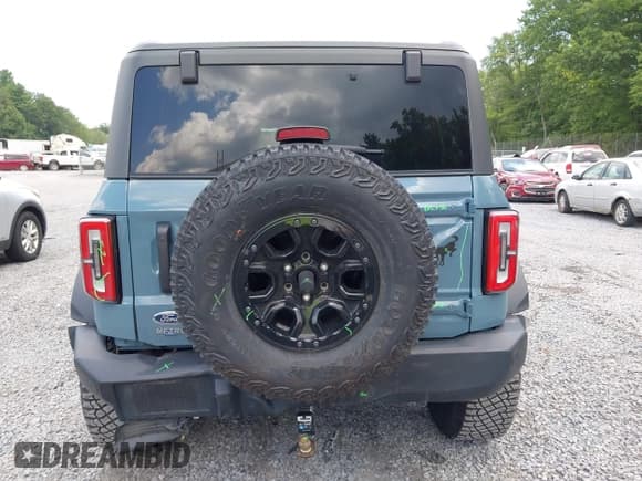 ✅ 2022 Ford Bronco • VIN: 1FMEE5DP1NLB66752 • Lot: 42793747. Listed on IAAI with 30,888 mi. Free auction sales archive from the USA and detailed vehicle history report at DreamBid. Image 16.