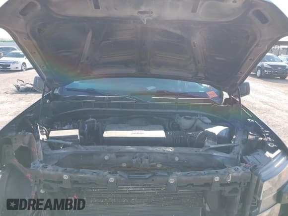 ✅ 2020 Chevrolet Silverado 1500 Custom Trail Boss • VIN: 3GCPYCEF3LG244943 • Lot: 43350455. Wystawiony na IAAI z przebiegiem 94 420 mil. Bezpłatny archiwum sprzedaży aukcyjnych z USA i szczegółowy raport historii pojazdu na DreamBid. Zdjęcie 10.