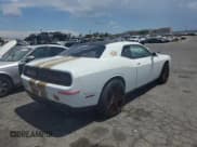 ✅ 2015 Dodge Challenger SXT • VIN: 2C3CDZAG9FH770451 • Lot: 57901514. Wystawiony na Copart z przebiegiem 110 564 mil. Bezpłatny archiwum sprzedaży aukcyjnych z USA i szczegółowy raport historii pojazdu na DreamBid. Zdjęcie 3.