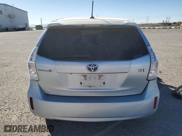 ✅ 2013 Toyota Prius Five • VIN: JTDZN3EU8D3192326 • Lot: 90947275. Wystawiony na Copart z przebiegiem Nie podano. Bezpłatny archiwum sprzedaży aukcyjnych z USA i szczegółowy raport historii pojazdu na DreamBid. Zdjęcie 6.