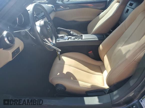 ✅ 2016 Mazda MX-5 Miata Grand Touring • VIN: JM1NDAD78G0103880 • Lot: 89905875. Listed on Copart with 68,569 mi. Free auction sales archive from the USA and detailed vehicle history report at DreamBid. Image 7.