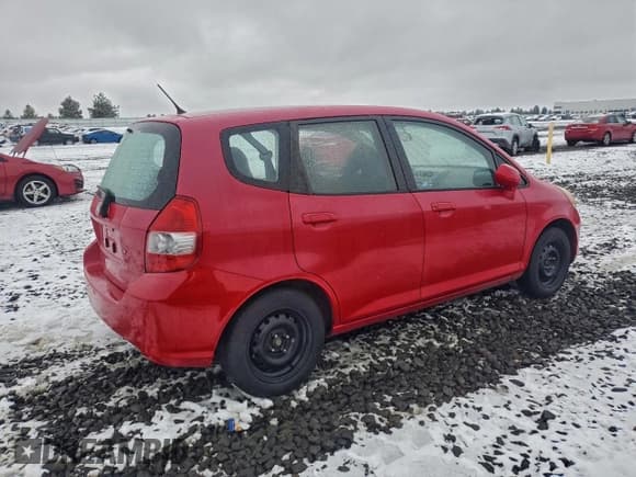 ✅ 2008 Honda Fit • VIN: JHMGD37438S023770 • Lot: 95295935. Listed on Copart with 144,757 mi. Free auction sales archive from the USA and detailed vehicle history report at DreamBid. Image 3.