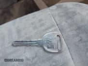 ✅ 2006 Chevrolet Equinox LS • VIN: 2CNDL13F966028891 • Лот: 41241845. Опубликован ранее на IAAI с пробегом 229 046 миль. Бесплатный доступ к архиву аукционных продаж из США и подробный отчёт об истории автомобиля на DreamBid. Изображение 11.