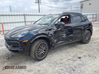✅ 2023 Porsche Cayenne S • VIN: WP1AB2AY7PDA14204 • Lot: 66820264. Wystawiony na Copart z przebiegiem 37 012 mil. Bezpłatny archiwum sprzedaży aukcyjnych z USA i szczegółowy raport historii pojazdu na DreamBid. Zdjęcie 1.