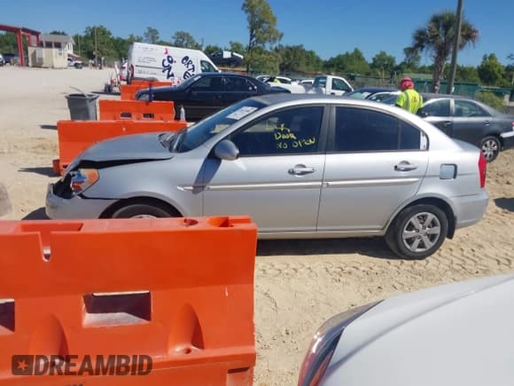 ✅ 2008 Hyundai Accent GLS • VIN: KMHCN46CX8U214890 • Лот: 41843006. Опубликован ранее на IAAI с пробегом 179 550 миль. Бесплатный доступ к архиву аукционных продаж из США и подробный отчёт об истории автомобиля на DreamBid. Изображение 14.