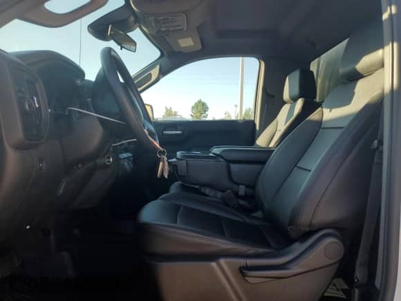 2023 Chevrolet Silverado 1500 Work Truck z VIN 3GCNAAEK5PG364567, wystawiony jako Copart lot #91125755 z przebiegiem 226 332 mil mil oraz Czysty tytuł • Clean title. Historia ofert i sprzedaży dostępna na DreamBid. Obrazek 7.