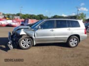 ✅ 2007 Toyota Highlander w/3rd Row • VIN: JTEEW21A570047277 • Лот: 43112921. Опубликован ранее на IAAI с пробегом 206 408 миль. Бесплатный доступ к архиву аукционных продаж из США и подробный отчёт об истории автомобиля на DreamBid. Изображение 14.