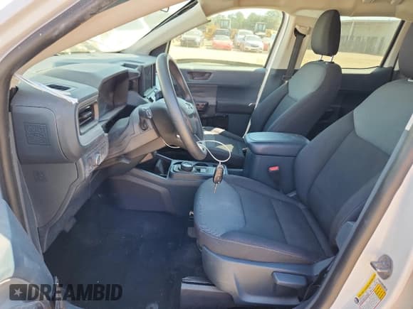 ✅ 2022 Ford Maverick XL • VIN: 3FTTW8E3XNRA63997 • Lot: 84744585. Wystawiony na Copart z przebiegiem 29 259 mil. Bezpłatny archiwum sprzedaży aukcyjnych z USA i szczegółowy raport historii pojazdu na DreamBid. Zdjęcie 7.