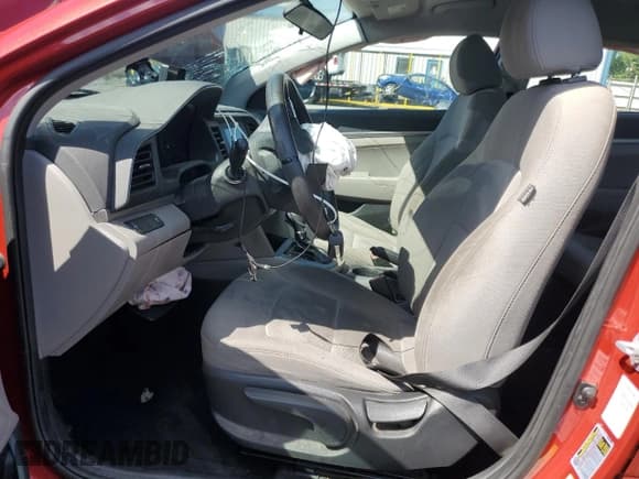 ✅ 2019 Hyundai Elantra SE • VIN: 5NPD74LF5KH454125 • Lot: 72025255. Listed on Copart with 88,906 mi. Free auction sales archive from the USA and detailed vehicle history report at DreamBid. Image 7.
