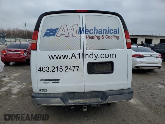 ✅ 2014 Chevrolet Express Cargo • VIN: 1GCWGFCB9E1137591 • Lot: 85784424. Wystawiony na Copart z przebiegiem Nie podano. Bezpłatny archiwum sprzedaży aukcyjnych z USA i szczegółowy raport historii pojazdu na DreamBid. Zdjęcie 6.