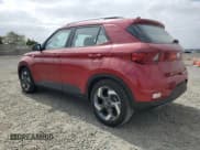 ✅ 2022 Hyundai Venue Limited • VIN: KMHRC8A35NU188368 • Lot: 54401085. Wystawiony na Copart z przebiegiem 4 389 mil. Bezpłatny archiwum sprzedaży aukcyjnych z USA i szczegółowy raport historii pojazdu na DreamBid. Zdjęcie 2.