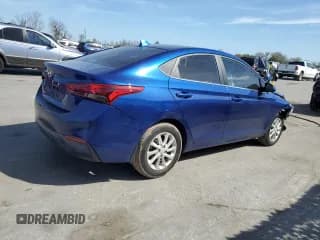✅ 2021 Hyundai Accent SE • VIN: 3KPC24A61ME140668 • Lot: 44887194. Wystawiony na Copart z przebiegiem 22 610 mil. Bezpłatny archiwum sprzedaży aukcyjnych z USA i szczegółowy raport historii pojazdu na DreamBid. Zdjęcie 3.