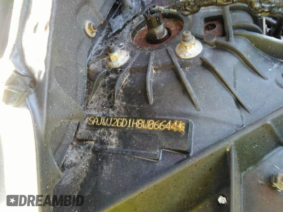 ✅ 2017 Jaguar XJ Portfolio • VIN: SAJWJ2GD1H8W06644 • Lot: 40012333. Listed on IAAI with Not provided. Free auction sales archive from the USA and detailed vehicle history report at DreamBid. Image 9.