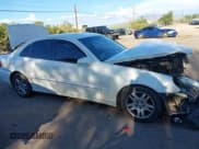 ✅ 2007 Mercedes-Benz E 320 • VIN: WDBUF22X87B110071 • Lot: 43273178. Wystawiony na IAAI z przebiegiem 215 340 mil. Bezpłatny archiwum sprzedaży aukcyjnych z USA i szczegółowy raport historii pojazdu na DreamBid. Zdjęcie 14.