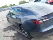✅ 2022 Tesla Model 3 Long Range • VIN: 5YJ3E1EB4NF175634 • Lot: 42021674. Wystawiony na IAAI z przebiegiem 39 475 mil. Bezpłatny archiwum sprzedaży aukcyjnych z USA i szczegółowy raport historii pojazdu na DreamBid. Zdjęcie 14.