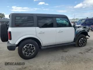 ✅ 2024 Ford Bronco Outer Banks • VIN: 1FMDE8BH5RLB37219 • Lot: 84535835. Wystawiony na Copart z przebiegiem 7 393 mil. Bezpłatny archiwum sprzedaży aukcyjnych z USA i szczegółowy raport historii pojazdu na DreamBid. Zdjęcie 3.