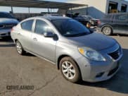 ✅ 2012 Nissan Versa SV • VIN: 3N1CN7AP0CL891100 • Лот: 92193555. Опубликован ранее на Copart с пробегом 140 672 миль. Бесплатный доступ к архиву аукционных продаж из США и подробный отчёт об истории автомобиля на DreamBid. Изображение 4.