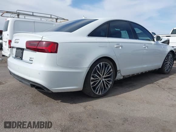 ✅ 2017 Audi A6 Prestige • VIN: WAUH2AFC4HN039271 • Лот: 42347875. Опубликован ранее на IAAI с пробегом 61 553 миль. Бесплатный доступ к архиву аукционных продаж из США и подробный отчёт об истории автомобиля на DreamBid. Изображение 4.