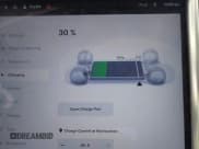 ✅ 2013 Tesla Model S • VIN: 5YJSA1AG0DFP08683 • Lot: 43614609. Listed on IAAI with 203,119 mi. Free auction sales archive from the USA and detailed vehicle history report at DreamBid. Image 17.