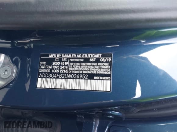 ✅ 2020 Mercedes-Benz A 220 • VIN: WDD3G4FB2LW036952 • Lot: 41880993. Wystawiony na IAAI z przebiegiem 64 446 mil. Bezpłatny archiwum sprzedaży aukcyjnych z USA i szczegółowy raport historii pojazdu na DreamBid. Zdjęcie 9.