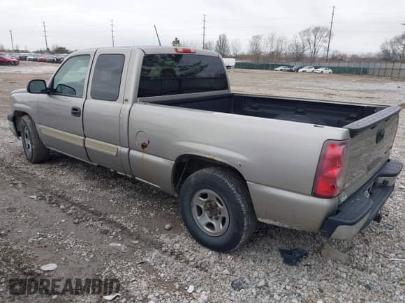 2003 Chevrolet Silverado 1500 LS с VIN 2GCEC19X731325983, выставлен на аукционе IAAI как лот 41482990 с пробегом 149 924 миль миль и . История ставок и продаж доступна на DreamBid. Изображение 3.