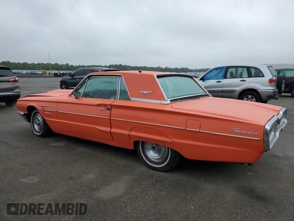 ✅ 1965 Ford Thunderbird • VIN: 5Y87Z151246 • Lot: 59725575. Listed on Copart with 6,344 mi. Free auction sales archive from the USA and detailed vehicle history report at DreamBid. Image 2.