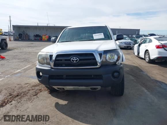 ✅ 2005 Toyota Tacoma • VIN: 5TEUU42N55Z004722 • Лот: 41646884. Опубликован ранее на IAAI с пробегом 150 028 миль. Бесплатный доступ к архиву аукционных продаж из США и подробный отчёт об истории автомобиля на DreamBid. Изображение 12.