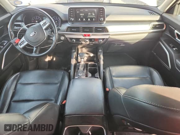 ✅ 2020 Kia Telluride S • VIN: 5XYP64HC3LG082047 • Lot: 87457065. Listed on Copart with 68,719 mi. Free auction sales archive from the USA and detailed vehicle history report at DreamBid. Image 8.