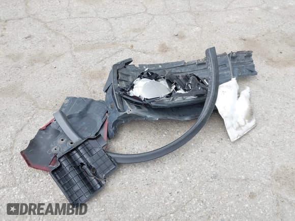 ✅ 2019 Nissan Rogue SL • VIN: 5N1AT2MV4KC810144 • Lot: 42259530. Listed on IAAI with 67,013 mi. Free auction sales archive from the USA and detailed vehicle history report at DreamBid. Image 12.