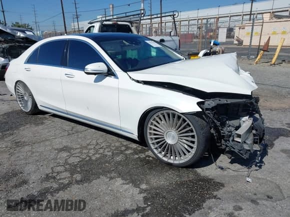 ✅ 2017 Mercedes-Benz S 550 • VIN: WDDUG8CB0HA322948 • Лот: 41651423. Опубликован ранее на IAAI с пробегом Не указан. Бесплатный доступ к архиву аукционных продаж из США и подробный отчёт об истории автомобиля на DreamBid. Изображение 1.