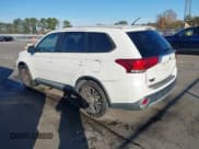 ✅ 2016 Mitsubishi Outlander SE • VIN: JA4AD3A32GZ017868 • Lot: 43690470. Wystawiony na IAAI z przebiegiem 163 535 mil. Bezpłatny archiwum sprzedaży aukcyjnych z USA i szczegółowy raport historii pojazdu na DreamBid. Zdjęcie 3.