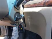 ✅ 2003 Volvo S80 • VIN: YV1TS91Z031304253 • Lot: 39456223. Wystawiony na IAAI z przebiegiem 62 592 mil. Bezpłatny archiwum sprzedaży aukcyjnych z USA i szczegółowy raport historii pojazdu na DreamBid. Zdjęcie 11.