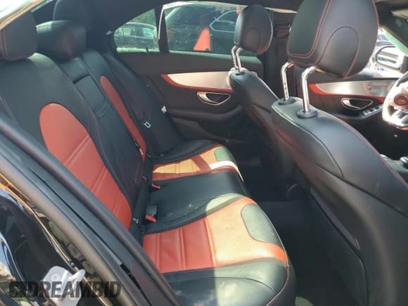 ✅ 2021 Mercedes-Benz C 63 S AMG • VIN: W1KWF8HB3MR620555 • Лот: 66303915. Опубликован ранее на Copart с пробегом Не указан. Бесплатный доступ к архиву аукционных продаж из США и подробный отчёт об истории автомобиля на DreamBid. Изображение 10.