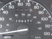 ✅ 2000 Ford Ranger XL • VIN: 1FTZR15V4YTB10227 • Lot: 42685416. Wystawiony na IAAI z przebiegiem 206 349 mil. Bezpłatny archiwum sprzedaży aukcyjnych z USA i szczegółowy raport historii pojazdu na DreamBid. Zdjęcie 14.